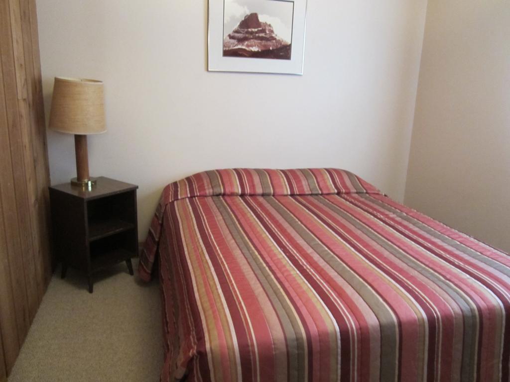 The Gateway Inn Canmore Ngoại thất bức ảnh
